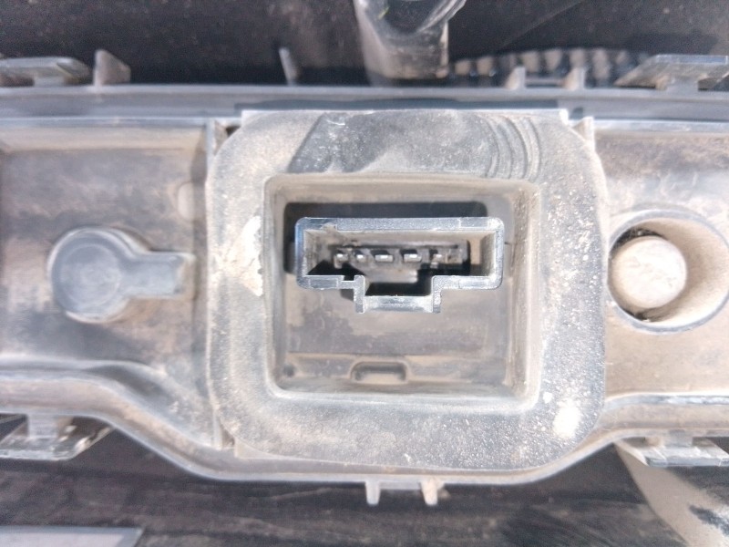Recambio de piloto trasero izquierdo para dacia dokker furgoneta/monovolumen 1.5 dci 75 / blue dci 75 (fejw, feah) referencia OE