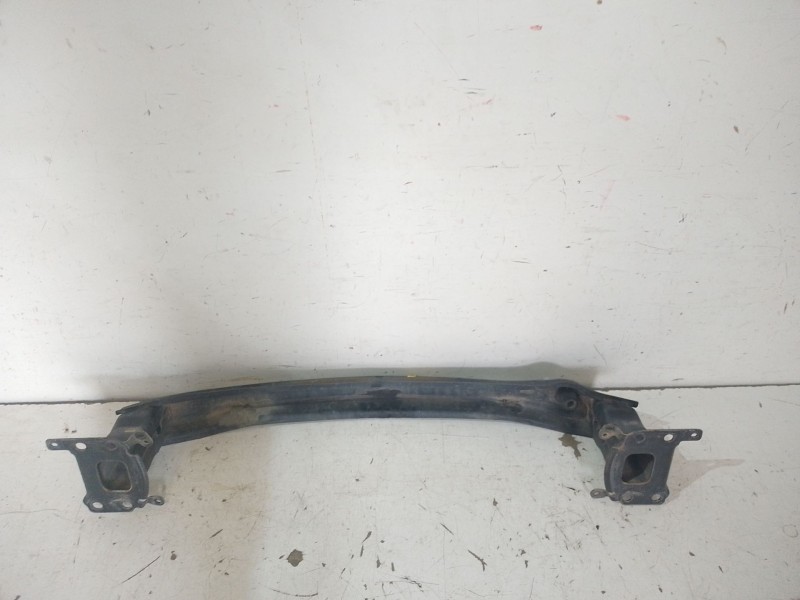 Recambio de refuerzo paragolpes delantero para seat leon (1p1) 2.0 tdi referencia OEM IAM   