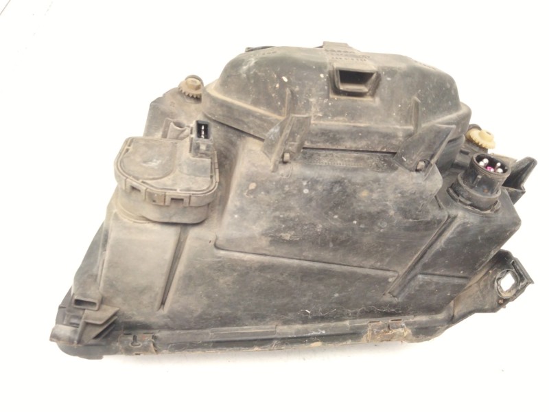 Recambio de faro derecho para audi a4 b5 (8d2) 1.9 tdi referencia OEM IAM 8D0941004E 0301094202 
