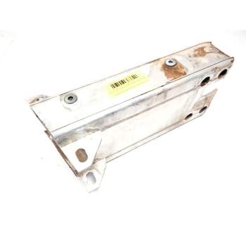 PUNTERA CHASIS DELANTERA IZQUIERDA A2226200195 