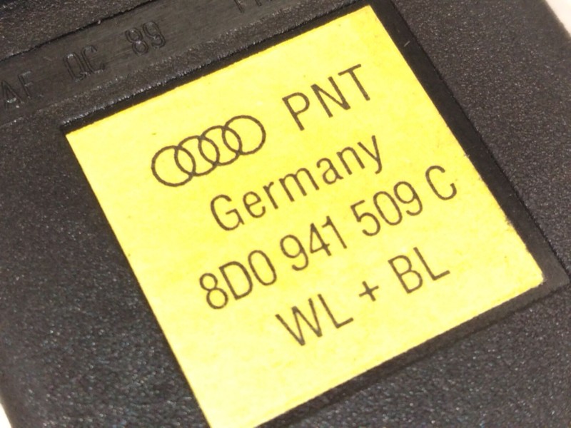 Recambio de warning para audi a4 b5 (8d2) 1.9 tdi referencia OEM IAM 8D0941509C  