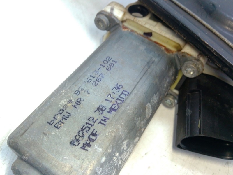 Recambio de elevalunas delantero izquierdo para bmw x5 (e70) xdrive 30 d referencia OEM IAM 7166379  