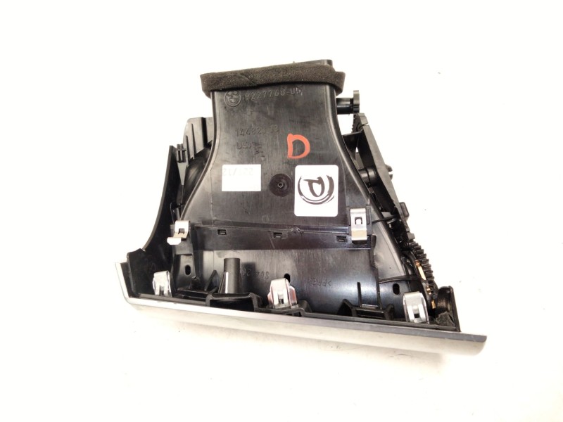 Recambio de aireador derecho para bmw x5 (e70) xdrive 30 d referencia OEM IAM 9227768  