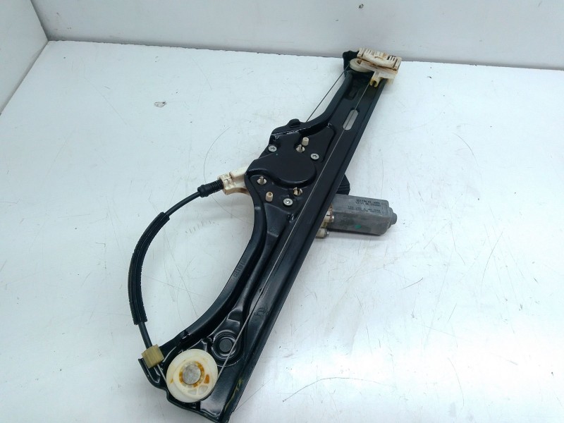 Recambio de elevalunas trasero izquierdo para bmw x5 (e70) xdrive 30 d referencia OEM IAM 7137029S  