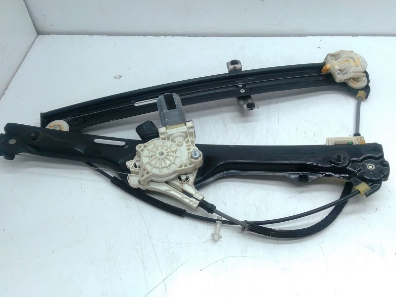Recambio de elevalunas delantero derecho para bmw x5 (e70) xdrive 30 d referencia OEM IAM 7267658  