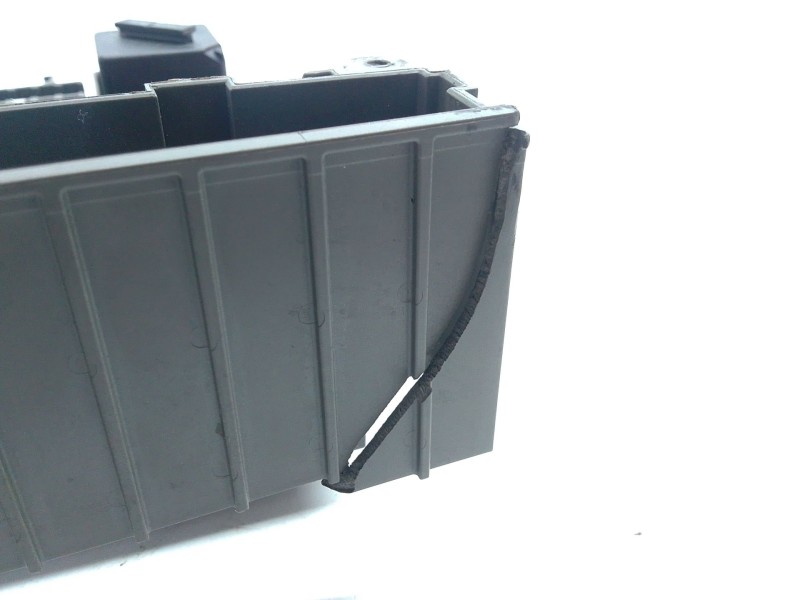 Recambio de caja fusibles para bmw 1 (e81) 118 d referencia OEM IAM 08713551030101  
