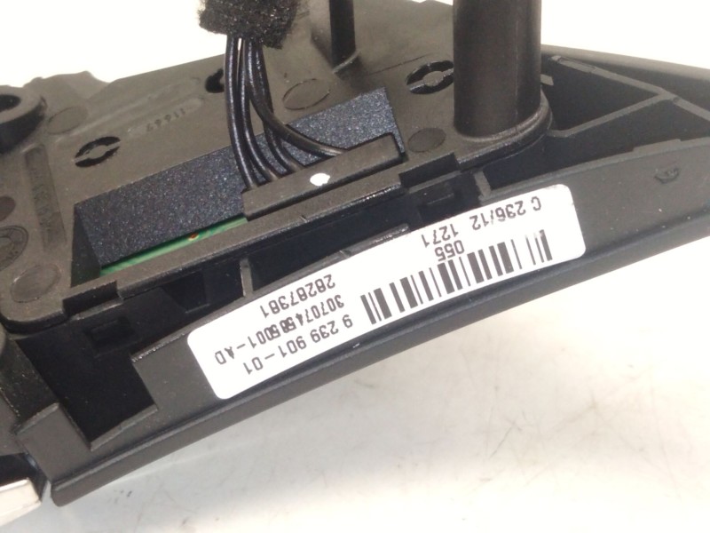 Recambio de mando volante para bmw x5 (e70) xdrive 30 d referencia OEM IAM 9239901  