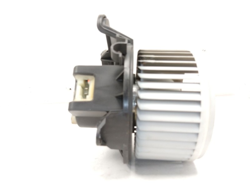 Recambio de motor calefaccion para opel corsa d (s07) 1.3 cdti (l08, l68) referencia OEM IAM   