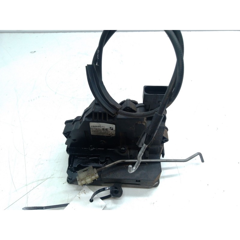 Recambio de cerradura puerta delantera izquierda para opel corsa d (s07) 1.3 cdti (l08, l68) referencia OEM IAM 13258271  