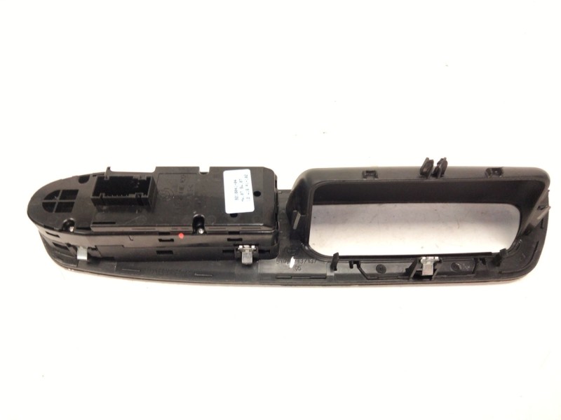 Recambio de mando elevalunas delantero izquierdo para bmw x5 (e70) xdrive 30 d referencia OEM IAM 9218041  
