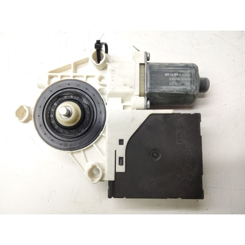 Recambio de motor elevalunas delantero derecho para volkswagen caddy iv furgoneta/monovolumen (saa, sah) 2.0 tdi referencia OEM 