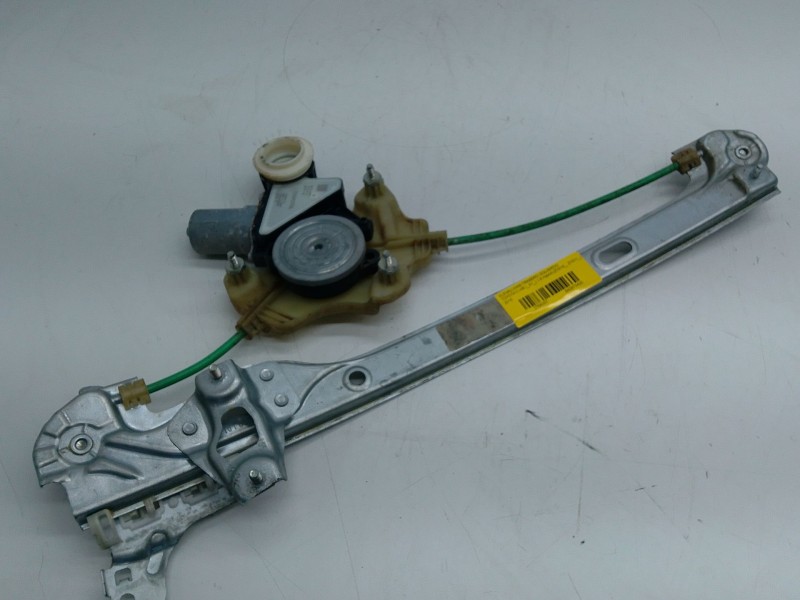 Recambio de elevalunas trasero izquierdo para toyota c-hr (_x1_) 1.8 hybrid (zyx10_, zyx11_) referencia OEM IAM   
