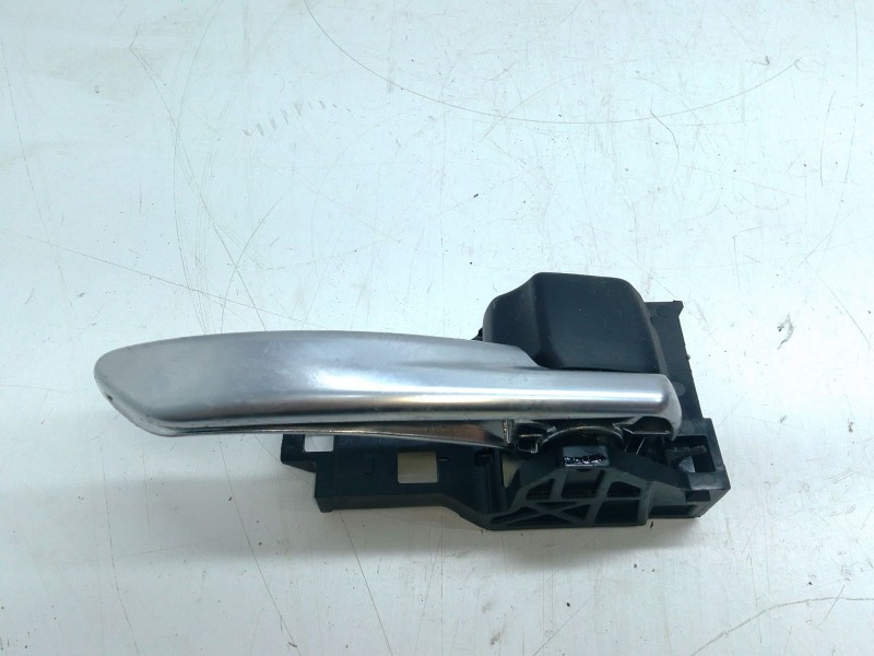 Recambio de maneta interior delantera derecha para toyota c-hr (_x1_) 1.8 hybrid (zyx10_, zyx11_) referencia OEM IAM 6927302200 