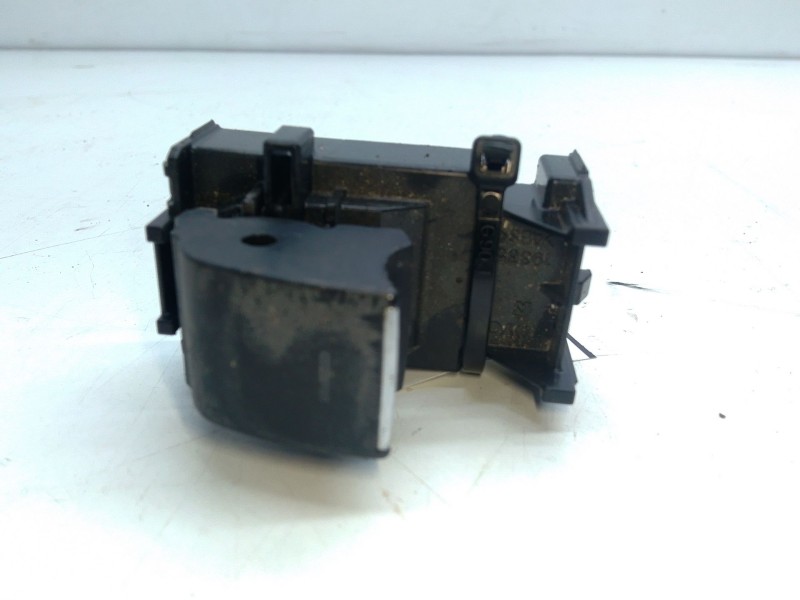 Recambio de mando elevalunas delantero derecho para toyota c-hr (_x1_) 1.8 hybrid (zyx10_, zyx11_) referencia OEM IAM   