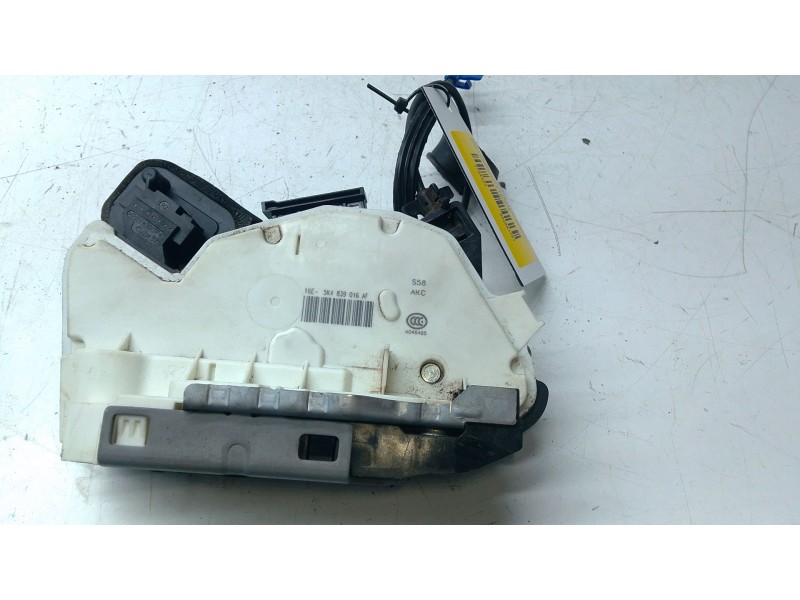 Recambio de cerradura puerta trasera derecha para seat leon (5f1) 1.5 tsi referencia OEM IAM 5K4839016AF  