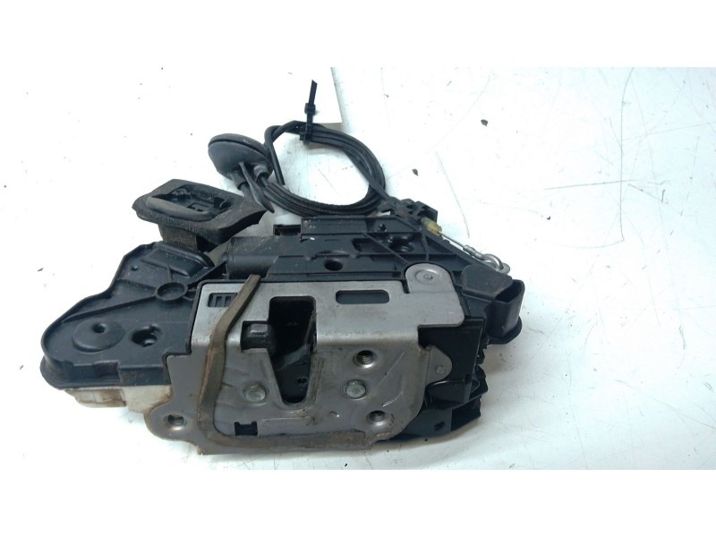 Recambio de cerradura puerta delantera izquierda para seat leon (5f1) 1.5 tsi referencia OEM IAM 5K1837015J  