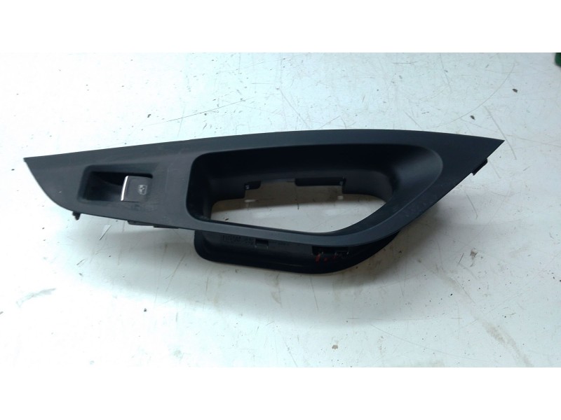 Recambio de mando elevalunas trasero derecho para seat leon (5f1) 1.5 tsi referencia OEM IAM 5G0959855S  
