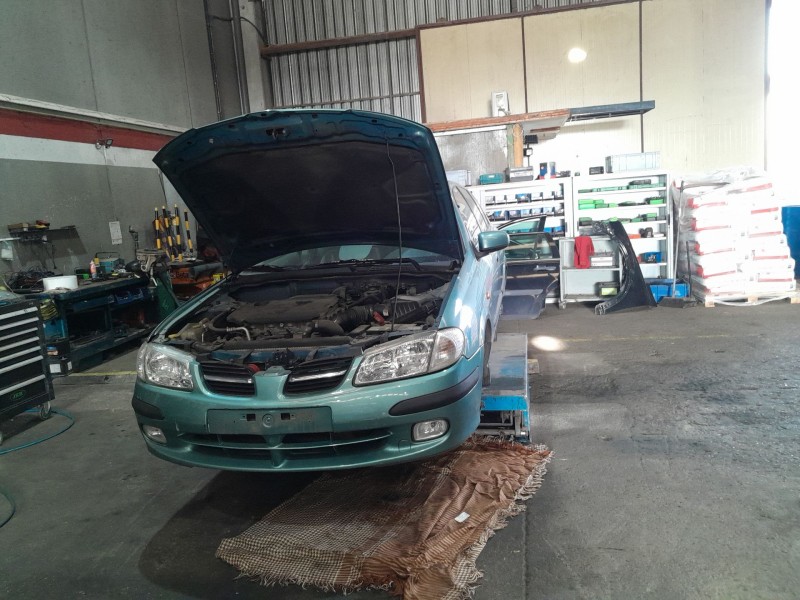 nissan almera ii hatchback (n16) del año 2002