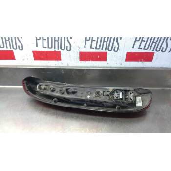 Recambio de piloto trasero derecho para opel corsa c comfort referencia OEM IAM 009196364 89302225 