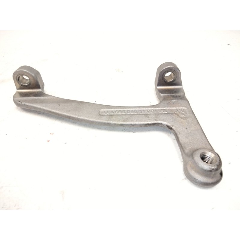 Recambio de soporte motor para mercedes-benz clase c all-terrain (s206) c 220 d 4-matic (206.214) referencia OEM IAM A6550961100