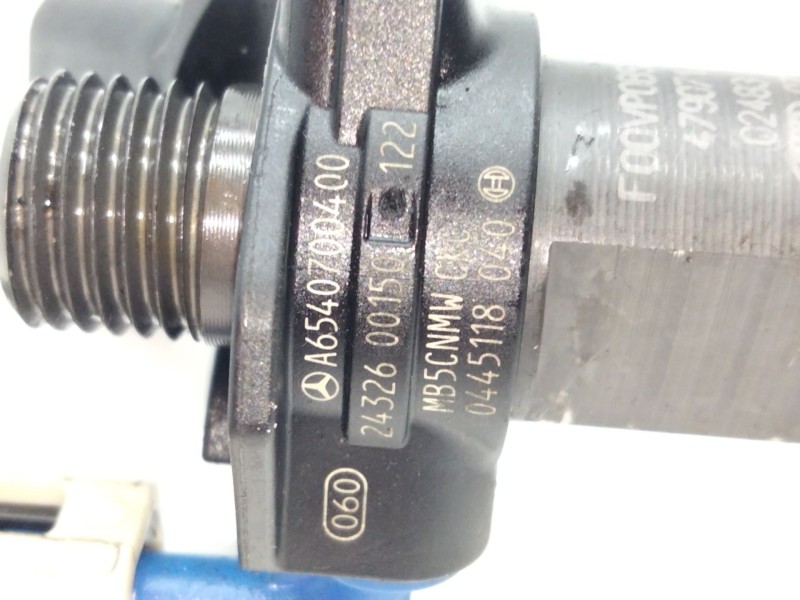 Recambio de inyector para mercedes-benz clase c all-terrain (s206) c 220 d 4-matic (206.214) referencia OEM IAM A6540700400  