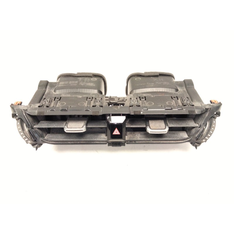 Recambio de aireador central para toyota c-hr (_x1_) 1.8 hybrid (zyx10_, zyx11_) referencia OEM IAM 5567002830  