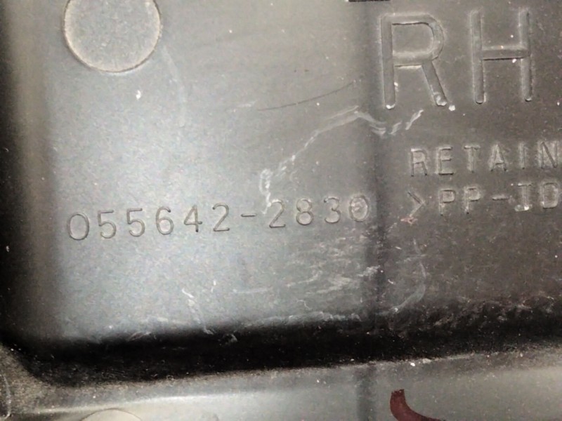Recambio de aireador central para toyota c-hr (_x1_) 1.8 hybrid (zyx10_, zyx11_) referencia OEM IAM 5567002830  