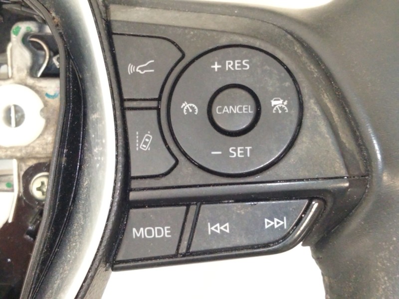 Recambio de volante para toyota c-hr (_x1_) 1.8 hybrid (zyx10_, zyx11_) referencia OEM IAM   