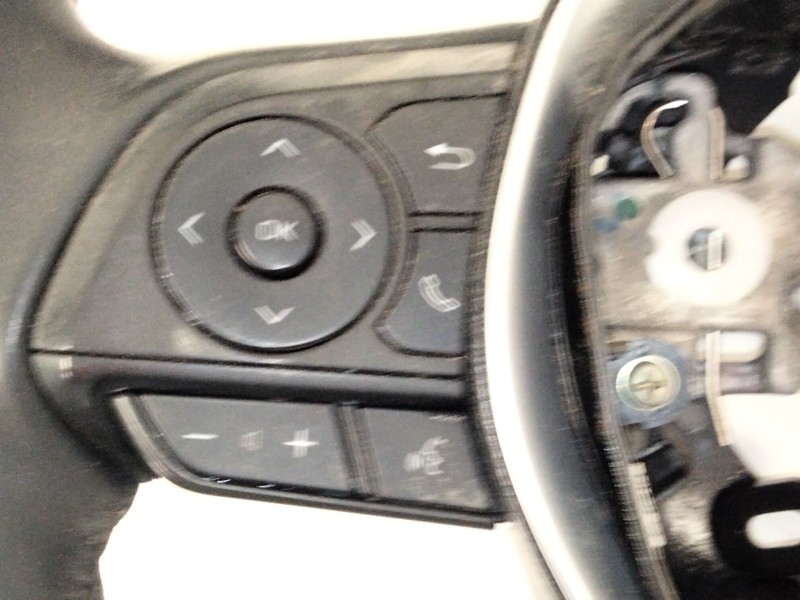 Recambio de volante para toyota c-hr (_x1_) 1.8 hybrid (zyx10_, zyx11_) referencia OEM IAM   