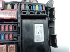Recambio de caja fusibles para toyota c-hr (_x1_) 1.8 hybrid (zyx10_, zyx11_) referencia OEM IAM    2