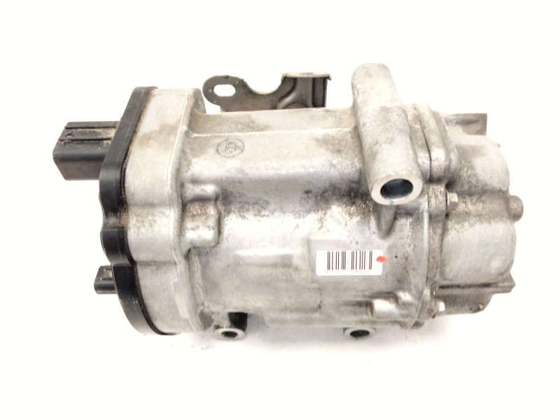 Recambio de compresor aire acondicionado para toyota c-hr (_x1_) 1.8 hybrid (zyx10_, zyx11_) referencia OEM IAM 0424000370  