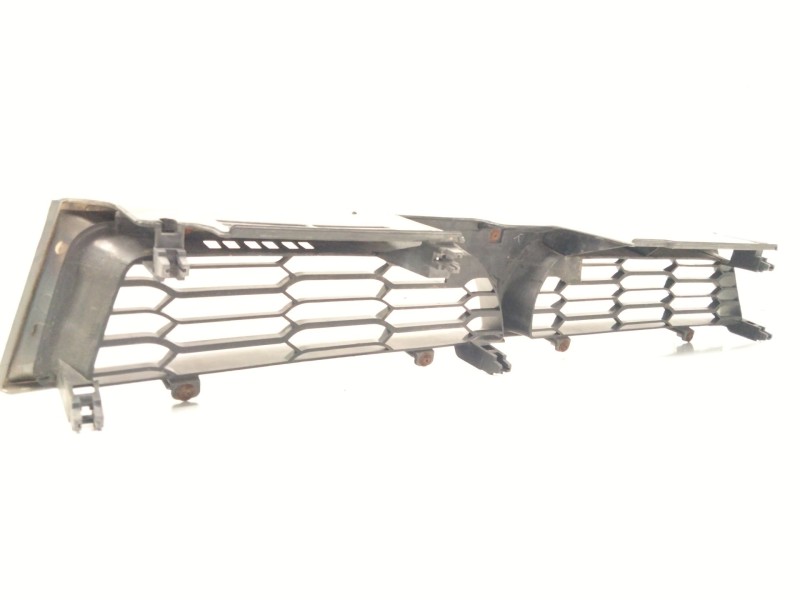 Recambio de rejilla delantera para mitsubishi galant vii sedán (e5_a, e7_a, e8_a) 2.0 referencia OEM IAM   