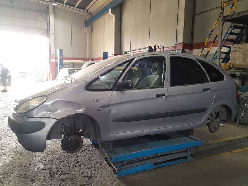 citroën xsara picasso (n68) del año 2004