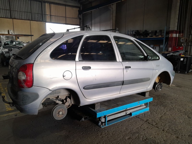 citroën xsara picasso (n68) del año 2004