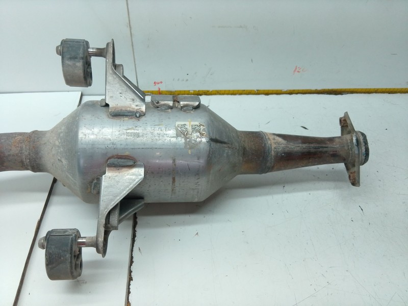 Recambio de catalizador para toyota c-hr (_x1_) 1.8 hybrid (zyx10_, zyx11_) referencia OEM IAM   