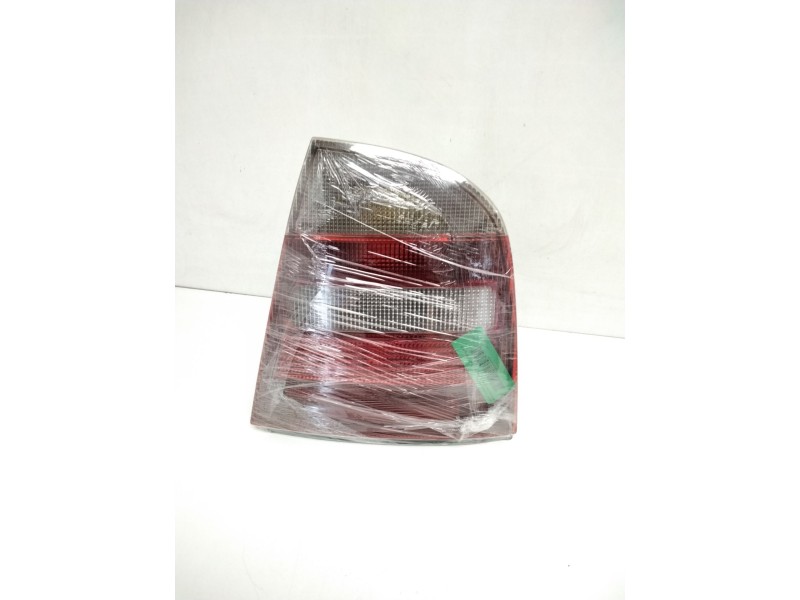 Recambio de piloto trasero derecho para skoda octavia berlina (1u2) 1.9 tdi glx referencia OEM IAM 1U6945112 1U6945098 