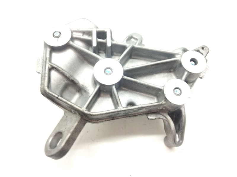 Recambio de soporte motor para mercedes-benz clase c all-terrain (s206) c 220 d 4-matic (206.214) referencia OEM IAM A6541403700
