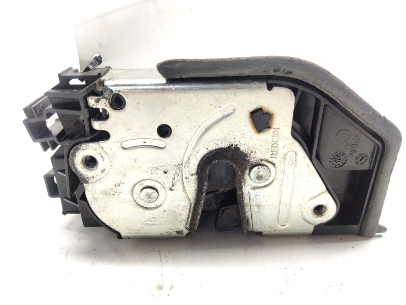 Recambio de cerradura puerta trasera izquierda para bmw 1 (e81) 118 d referencia OEM IAM   