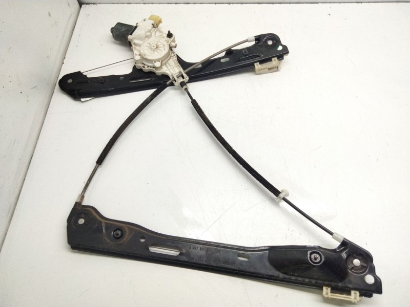 Recambio de elevalunas delantero derecho para bmw 1 (e81) 118 d referencia OEM IAM   