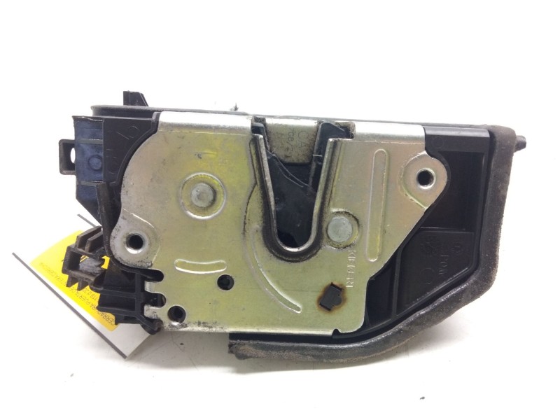 Recambio de cerradura puerta delantera derecha para bmw 1 (e81) 118 d referencia OEM IAM   