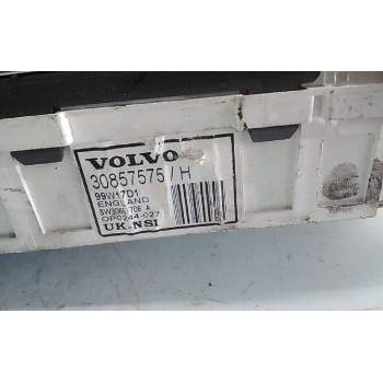 Recambio de cuadro instrumentos para volvo v40 familiar 2.0 16v turbo referencia OEM IAM 3857575H  125043