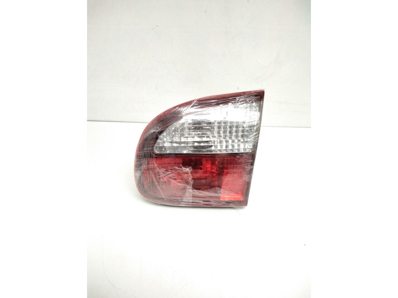 Recambio de piloto trasero derecho porton para daewoo lanos cool referencia OEM IAM 9F21C  