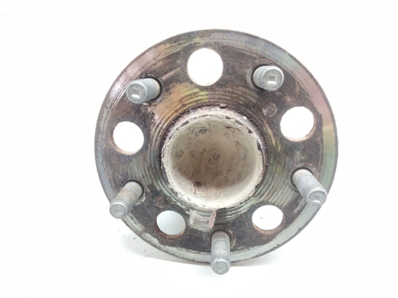 Recambio de buje trasero izquierdo para toyota c-hr (_x1_) 1.8 hybrid (zyx10_, zyx11_) referencia OEM IAM   