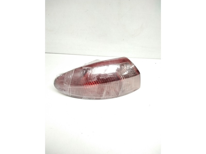 Recambio de piloto trasero izquierdo para alfa romeo 147 (190) 1.9 jtd distinctive referencia OEM IAM 46556349 03322010 