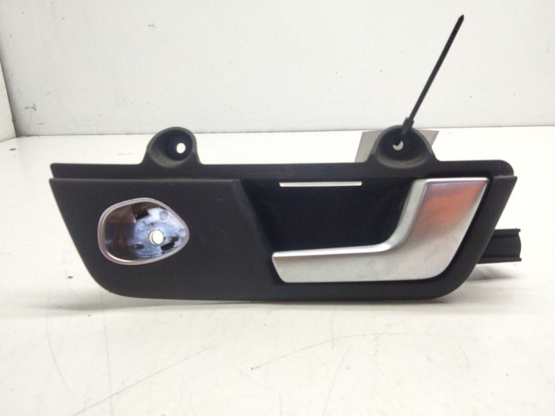 Recambio de maneta interior delantera derecha para audi a4 b7 (8ec) 2.0 referencia OEM IAM   