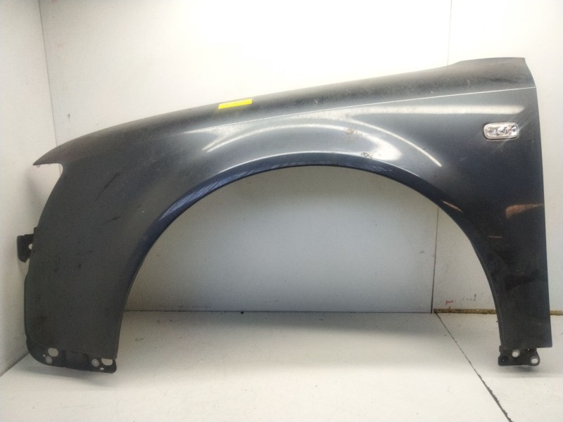 Recambio de aleta delantera izquierda para audi a4 b7 (8ec) 2.0 referencia OEM IAM   
