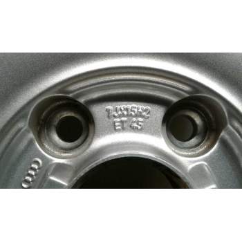 Recambio de llanta aluminio para volkswagen golf iv berlina (1j1) conceptline referencia OEM IAM 15 5 TORNILLOS  