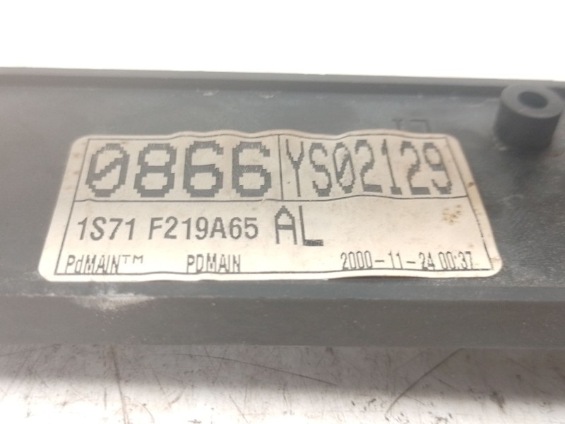 Recambio de maneta exterior delantera izquierda para ford mondeo iii sedán (b4y) 1.8 16v referencia OEM IAM 1S71F219A65  