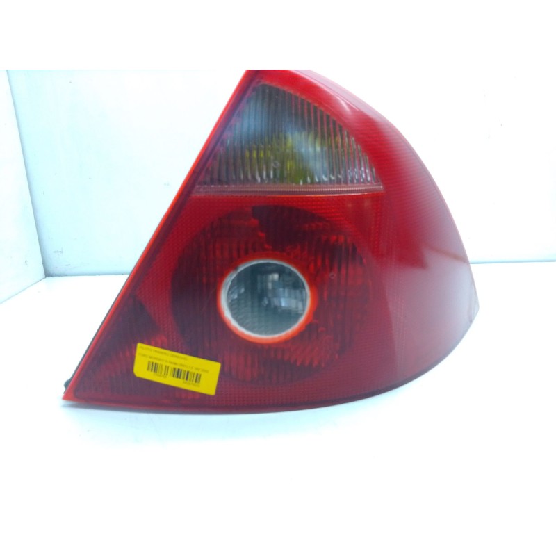 Recambio de piloto trasero derecho para ford mondeo iii sedán (b4y) 1.8 16v referencia OEM IAM   