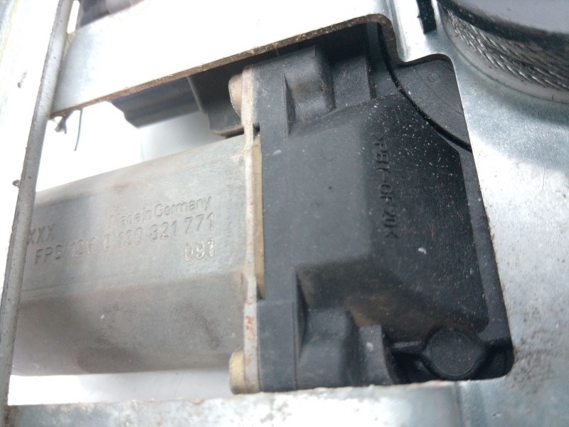 Recambio de elevalunas delantero derecho para ford mondeo iii sedán (b4y) 1.8 16v referencia OEM IAM   